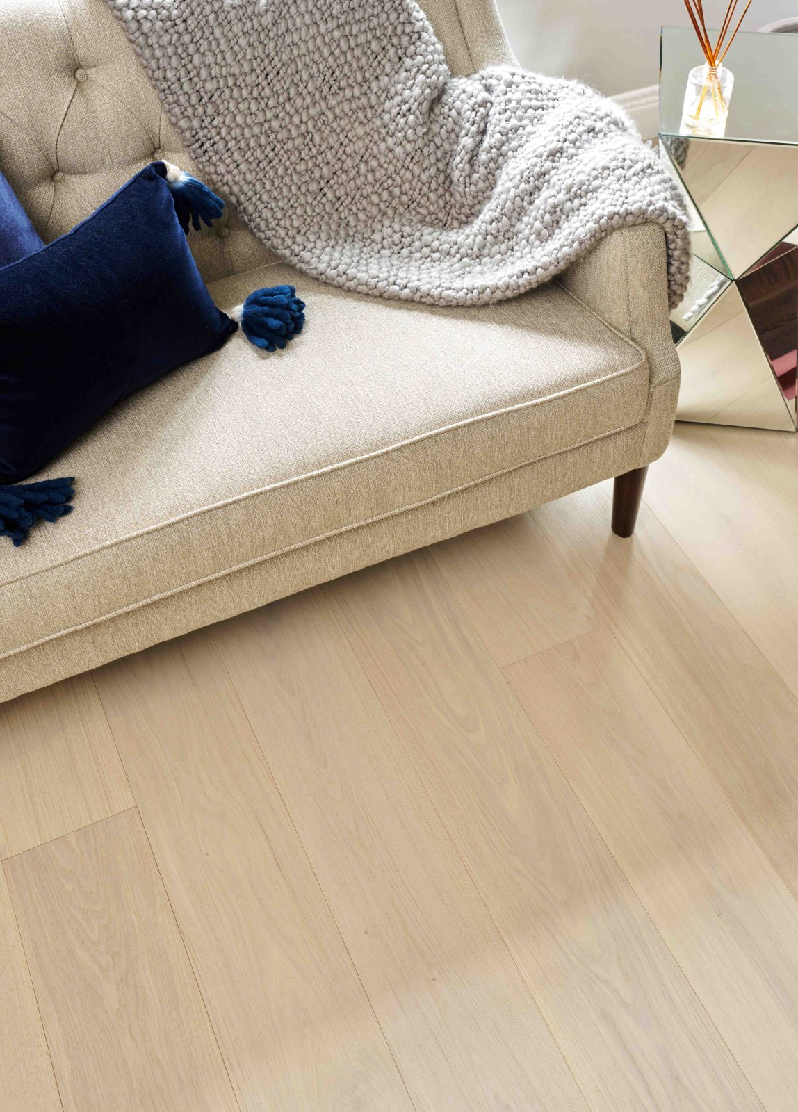 Luna Flooring