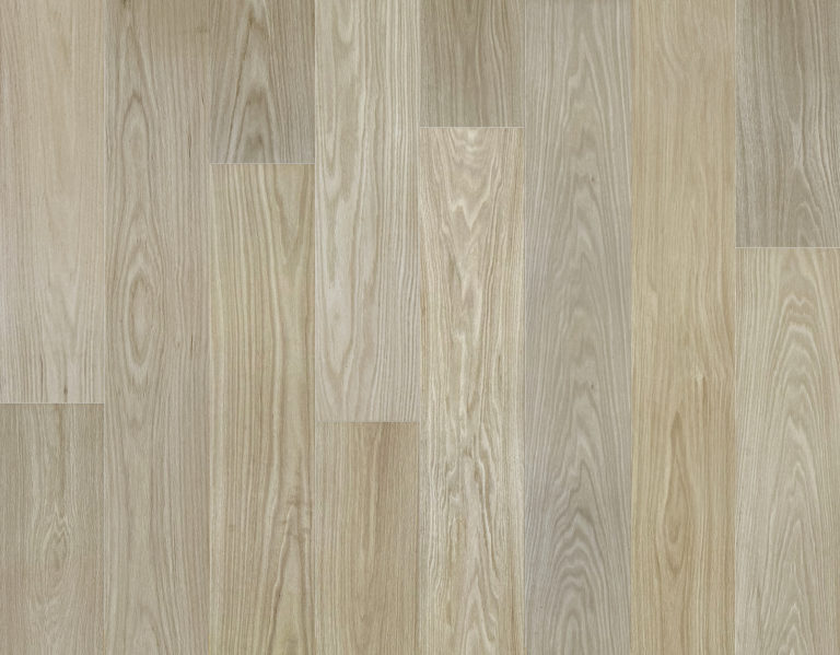 Select grade wide plank hardwood flooring in Los Angeles